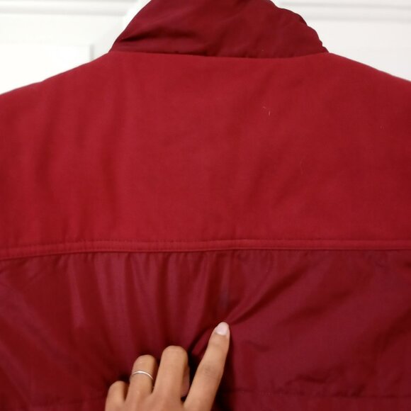 Aeropostale Vest Red Quilted With Plaid Lining Mens Small - Picture 8 of 11